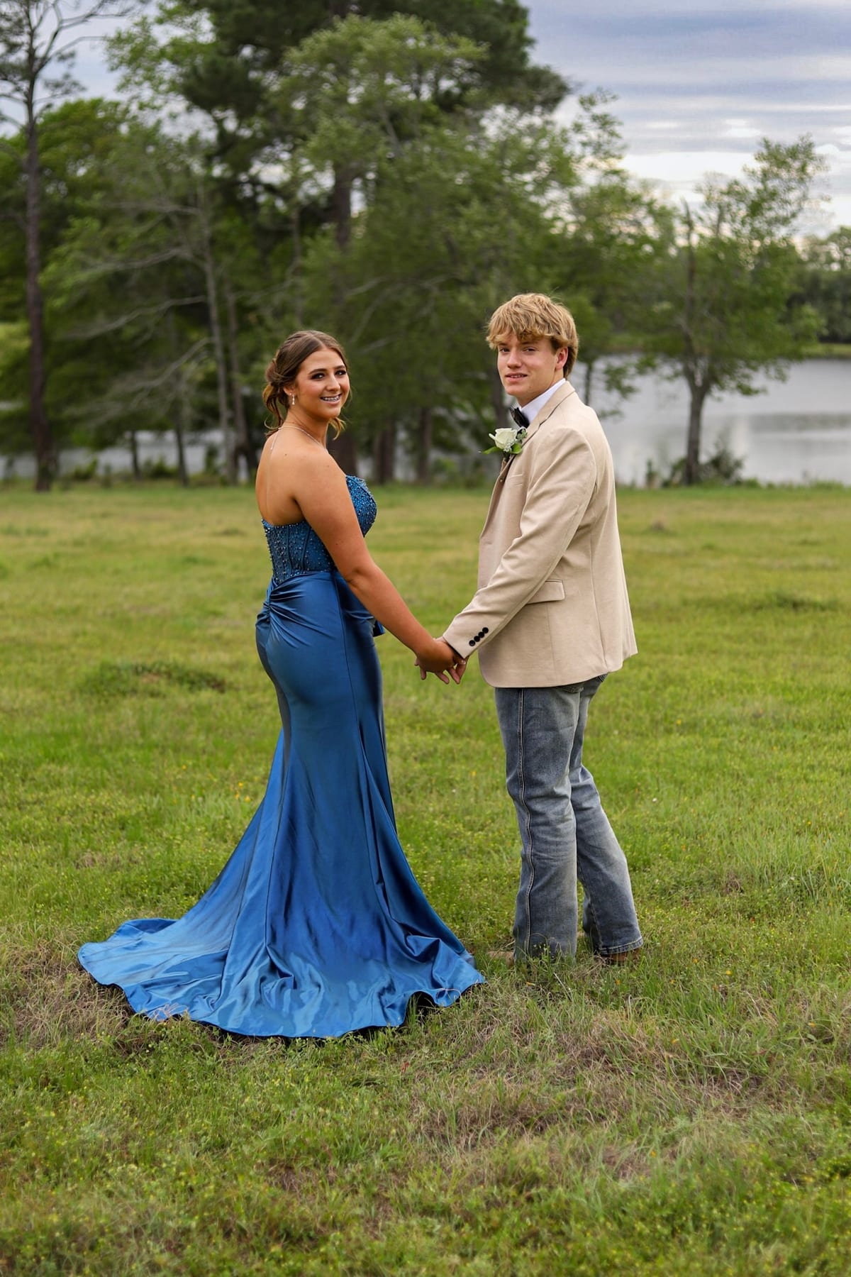 A prom couple photographed by Southern Lenz Photography
